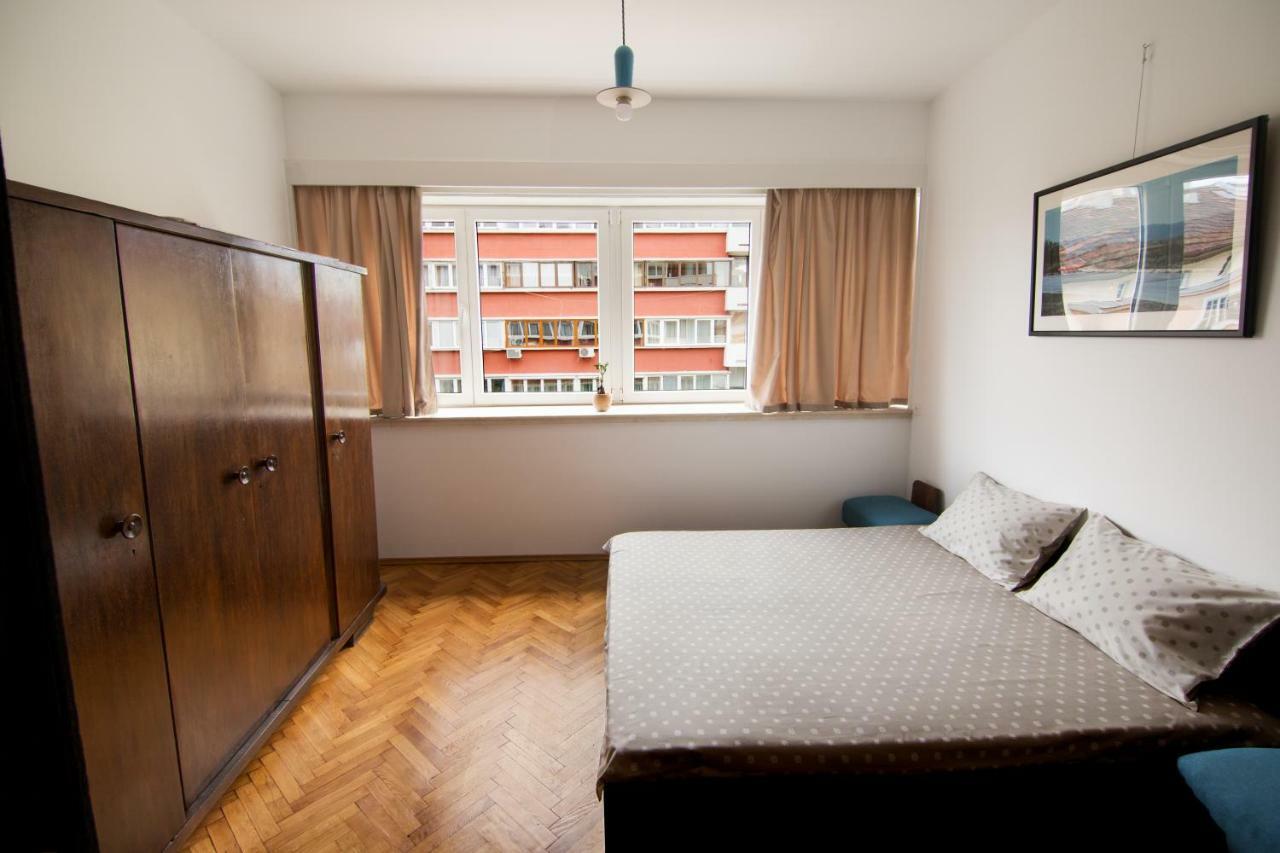 Design Apartment In Sofia Top City Center Exteriör bild